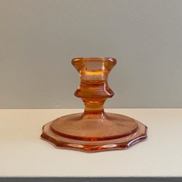 🌟VINTAGE🌟 Depression Glass Pink Candlestick W/ Gold Etching Candlestick Holder - Picture 2 of 7